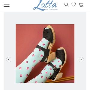 Black leather peep toe lotta from Stockholm clogs. Size 38